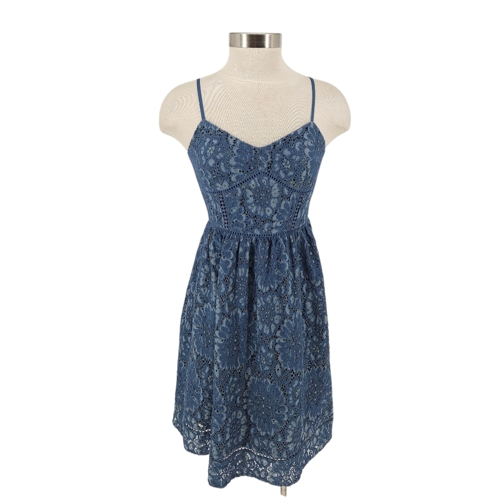 Ann Taylor LOFT Fit Flare Dress Blue Floral Lace Sleeveless A Line Zip 0